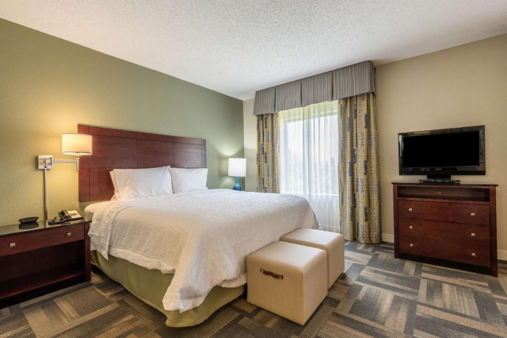 Room image 3