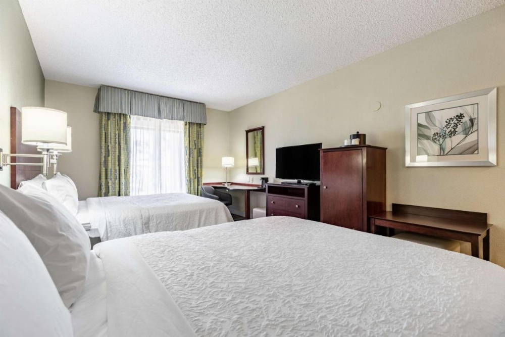 Room image 2